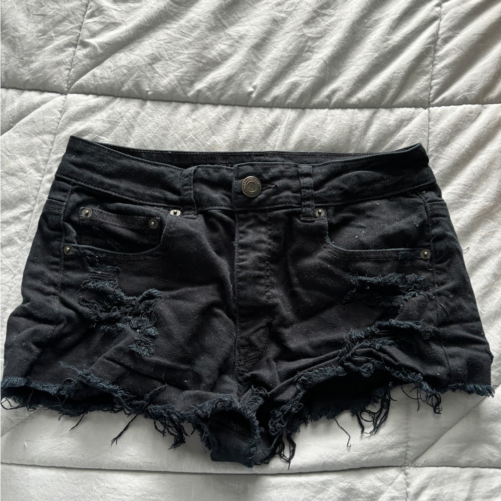 Size six 6 low rise 2.5” inseam black American Eagle shorts